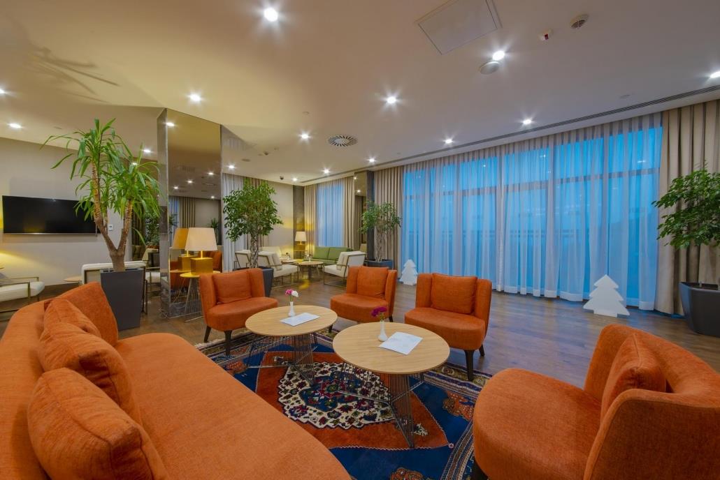 hilton-021