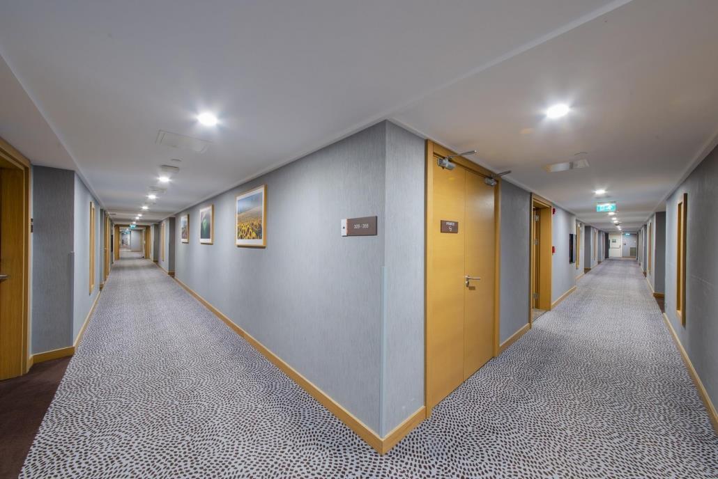 hilton-029