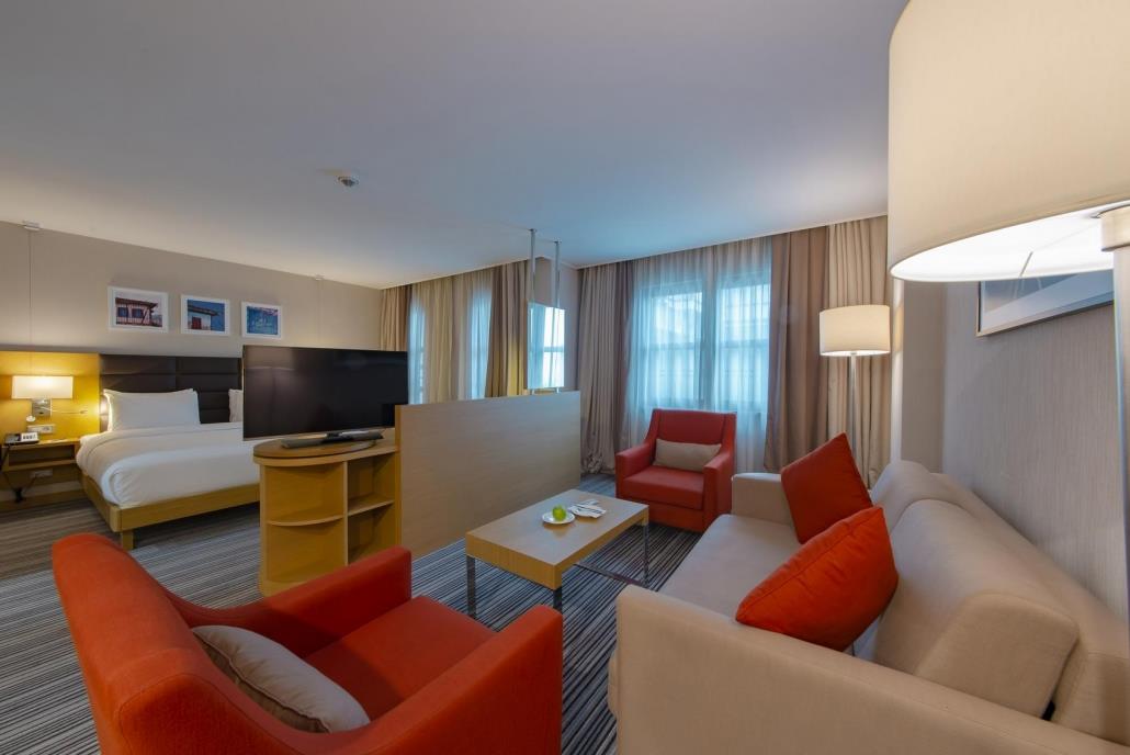 hilton-046